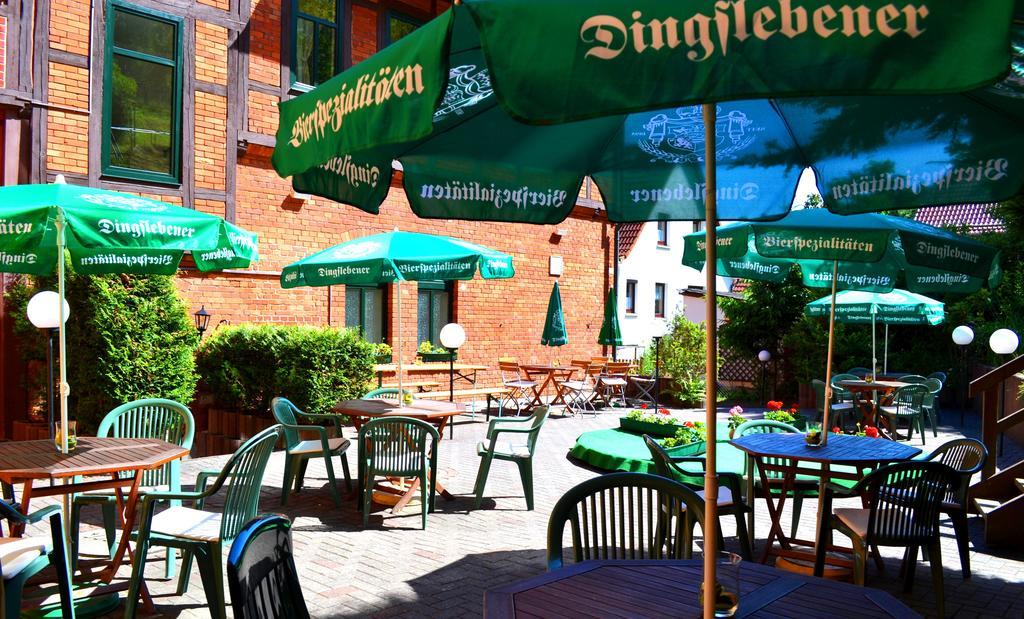 Hotel Zum Goldenen Hirsch Sankt Kilian Bagian luar foto